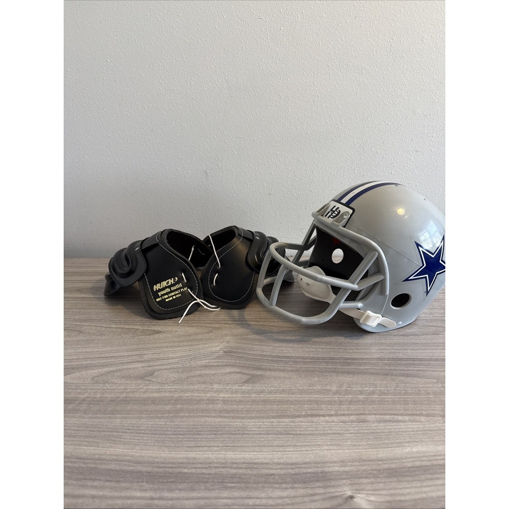 Vintage NFL Dallas Cowboys Hutch HD Football Helmet Shoulder Pads Kids Display